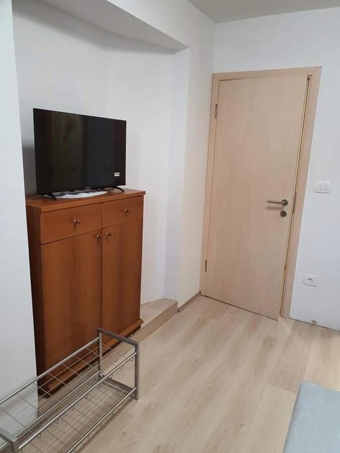 Aldi 1 Apartman Póla Kültér fotó